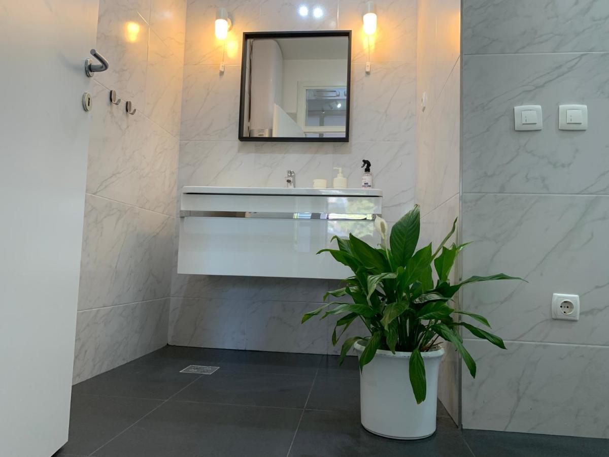 Luigi Apartments ดูบรอฟนิก ภายนอก รูปภาพ