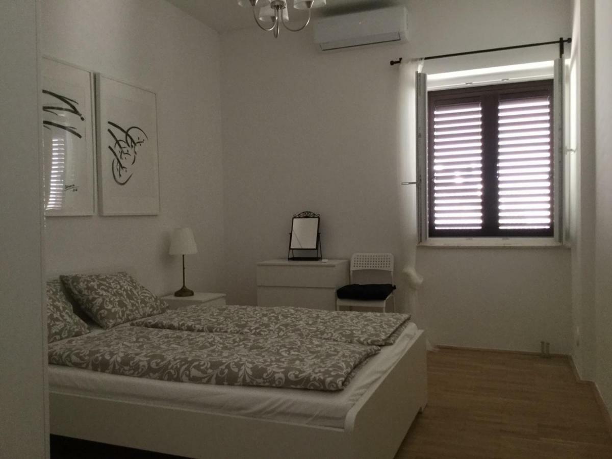 Luigi Apartments ดูบรอฟนิก ภายนอก รูปภาพ